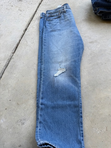 Levi's NWT 501CT-Custom & Tapered-Size 36x28 Cropped - Picture 2 of 6